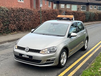 Used Volkswagen Golf 2014 for sale - 77320458: Photo