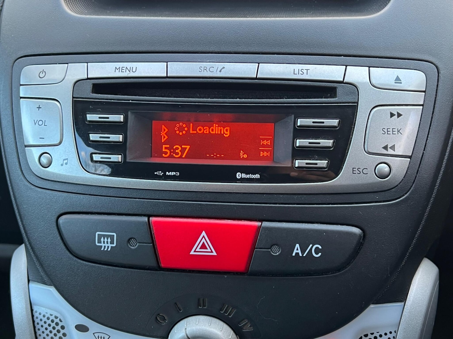 Used Peugeot 107 2012 for sale - 77892410: Photo 12