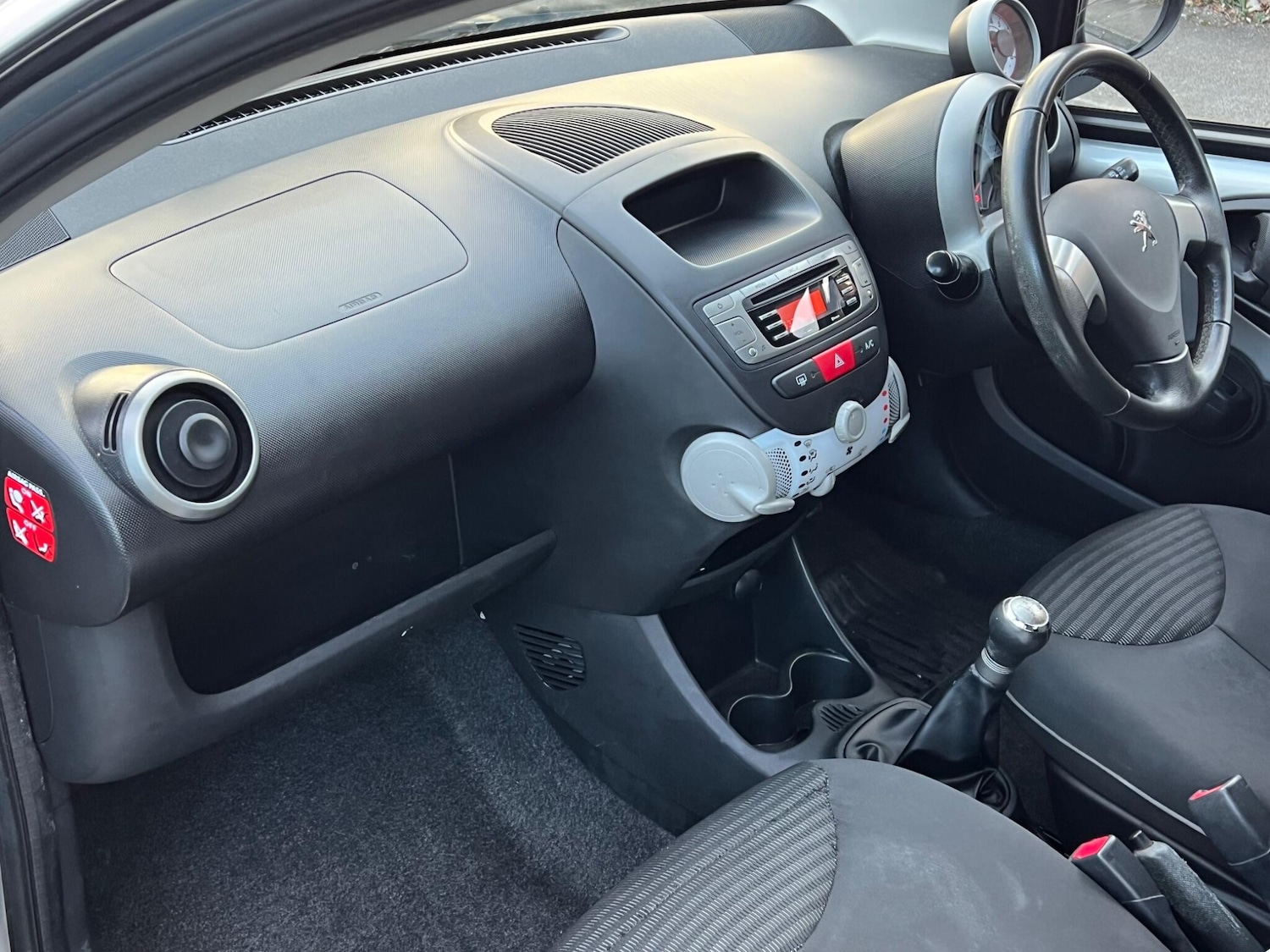 Used Peugeot 107 2012 for sale - 77892410: Photo 9