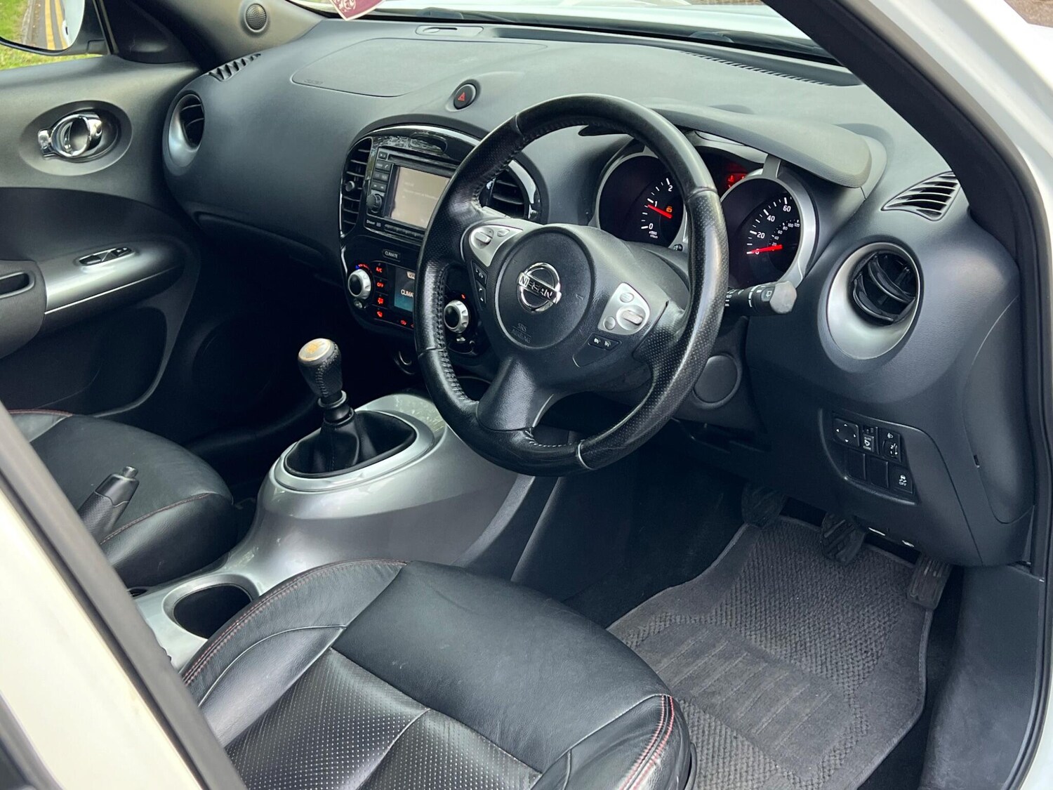 Used Nissan Juke 2012 for sale - 76325934: Photo 8