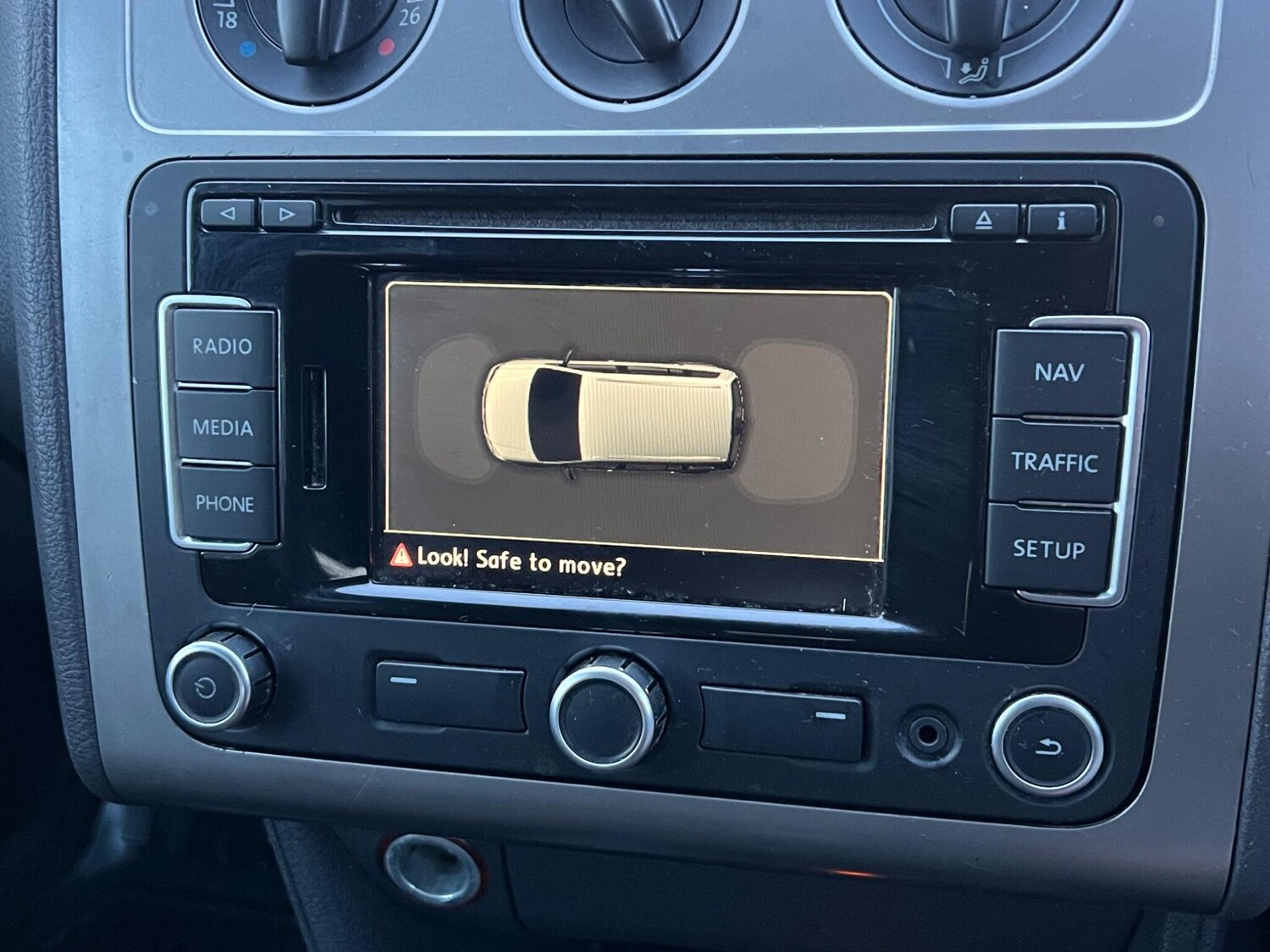 Used Volkswagen Touran 2010 for sale - 77496139: Photo 13