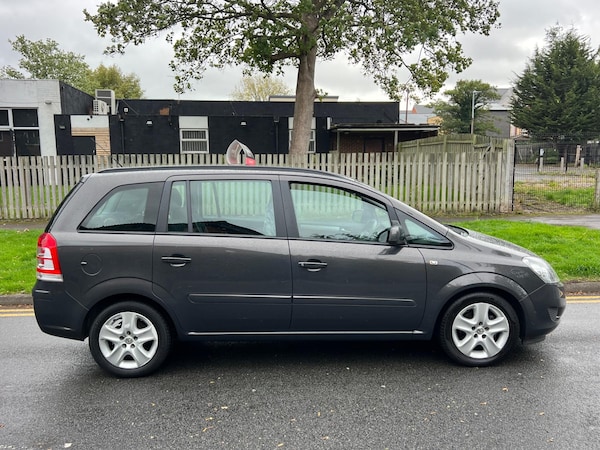 Used Vauxhall Zafira 2013 for sale - 76159167: Photo 7