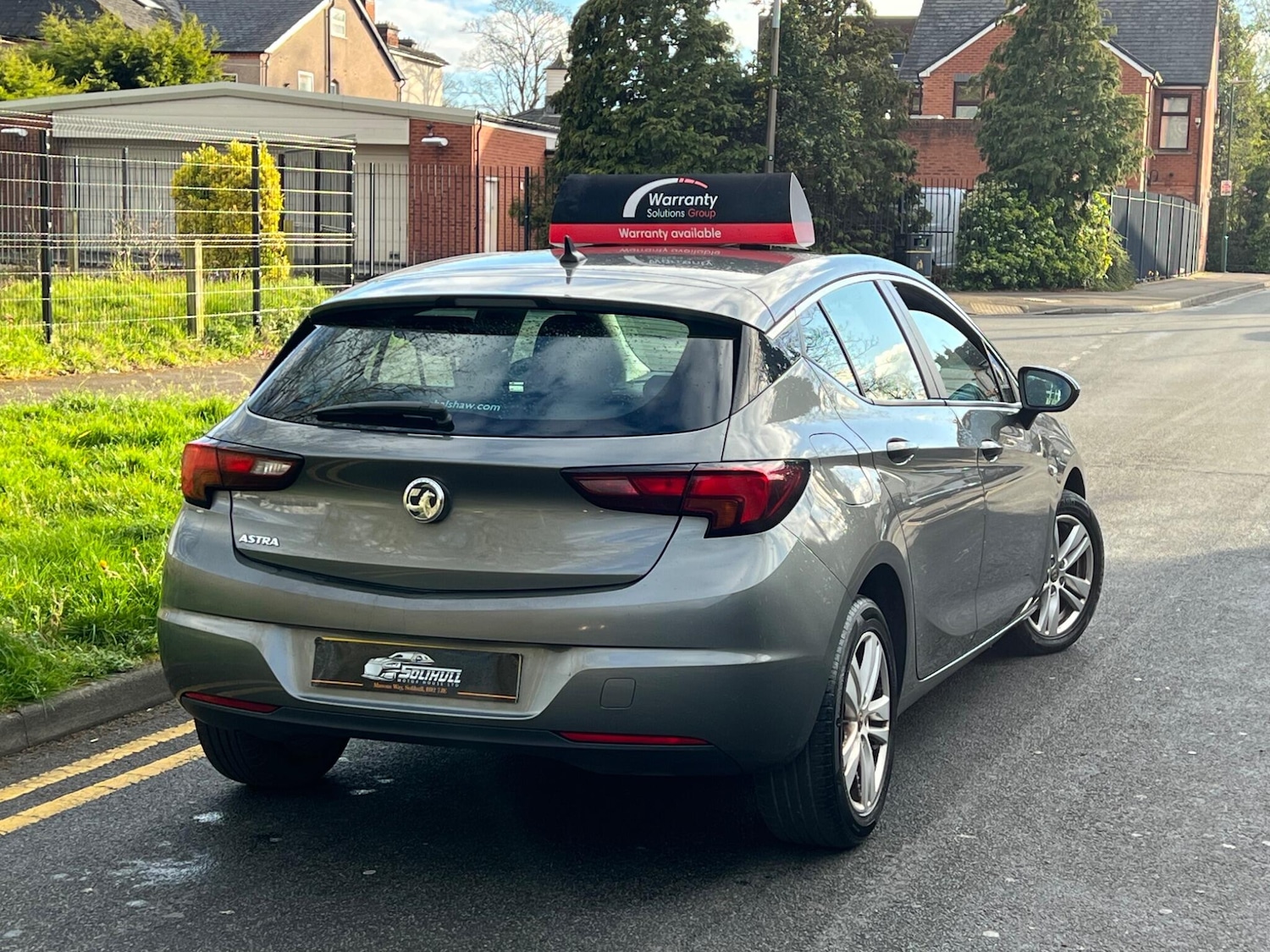 Used Vauxhall Astra 2016 for sale - 78204107: Photo 2