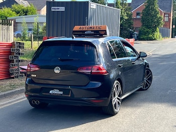 Used Volkswagen Golf 2017 for sale - 79132616: Photo