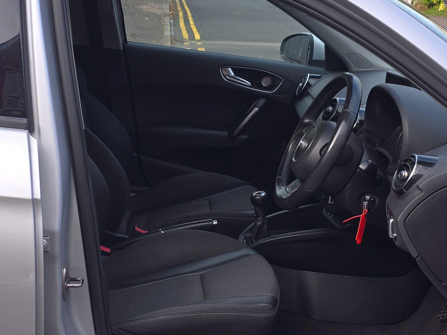 Used Audi A1 2012 for sale - 76349205: Photo 11