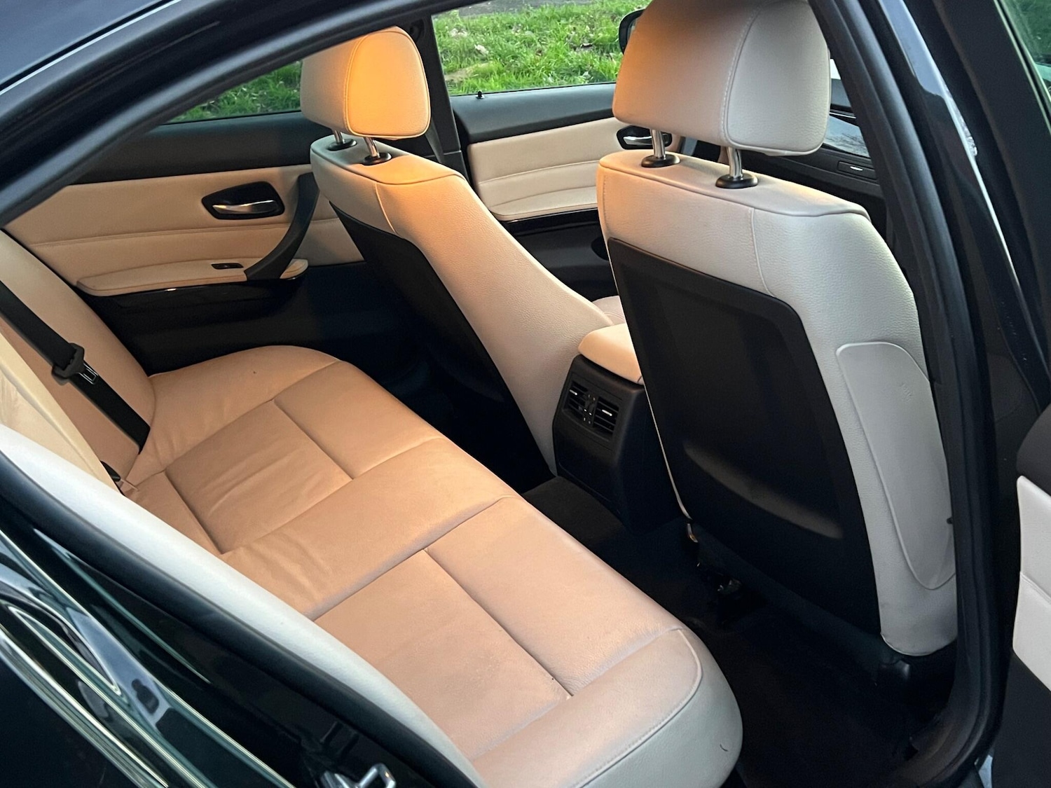 Used BMW 3 Series 2011 for sale - 76899595: Photo 10