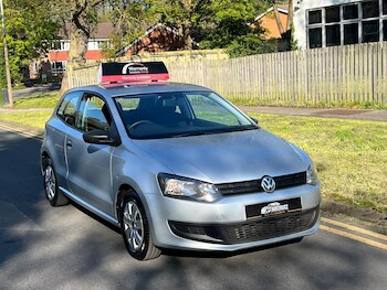 Used Volkswagen Polo 2010 for sale - 78384102: Photo