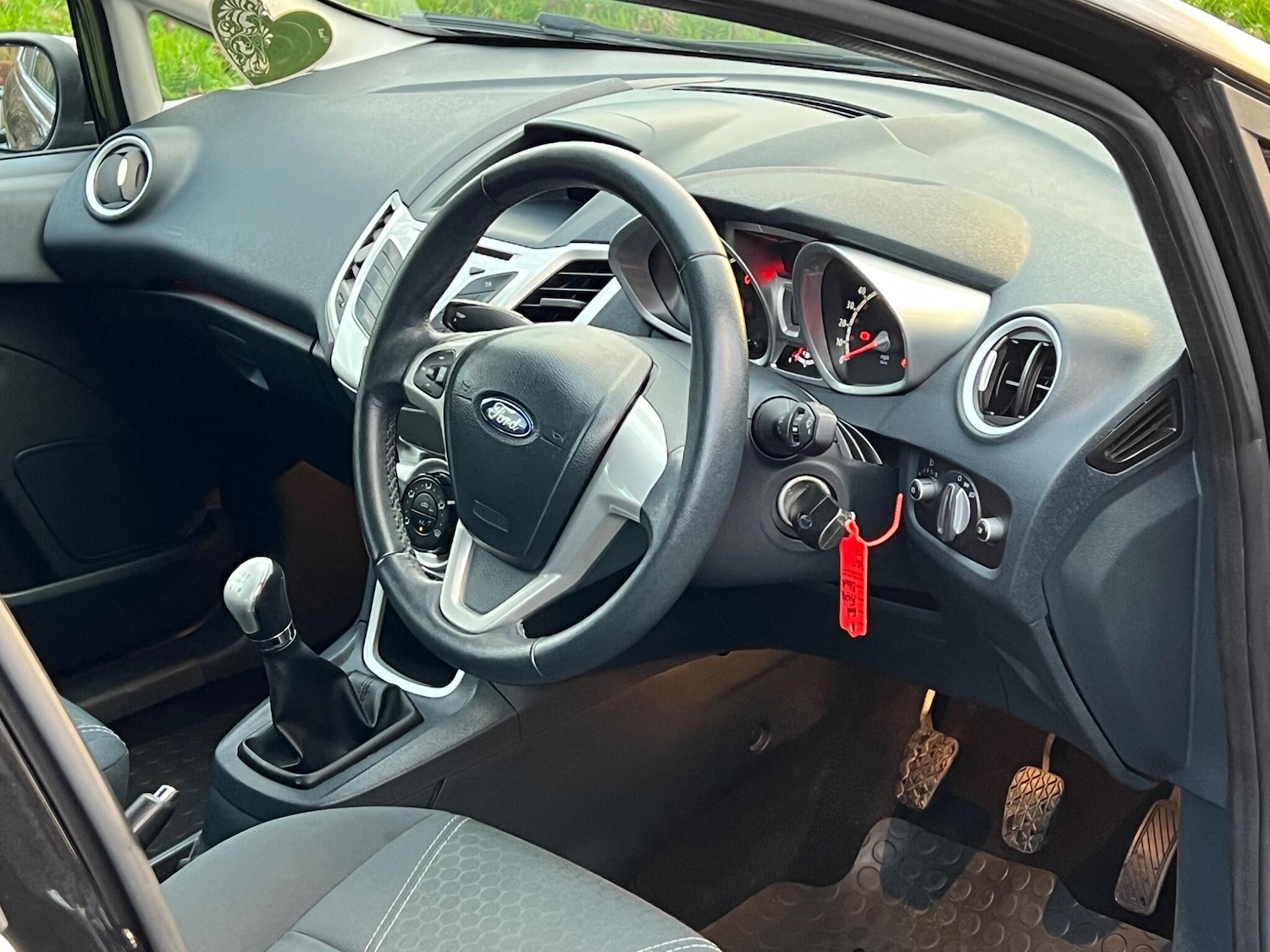 Used Ford Fiesta 2012 for sale - 76850395: Photo 8