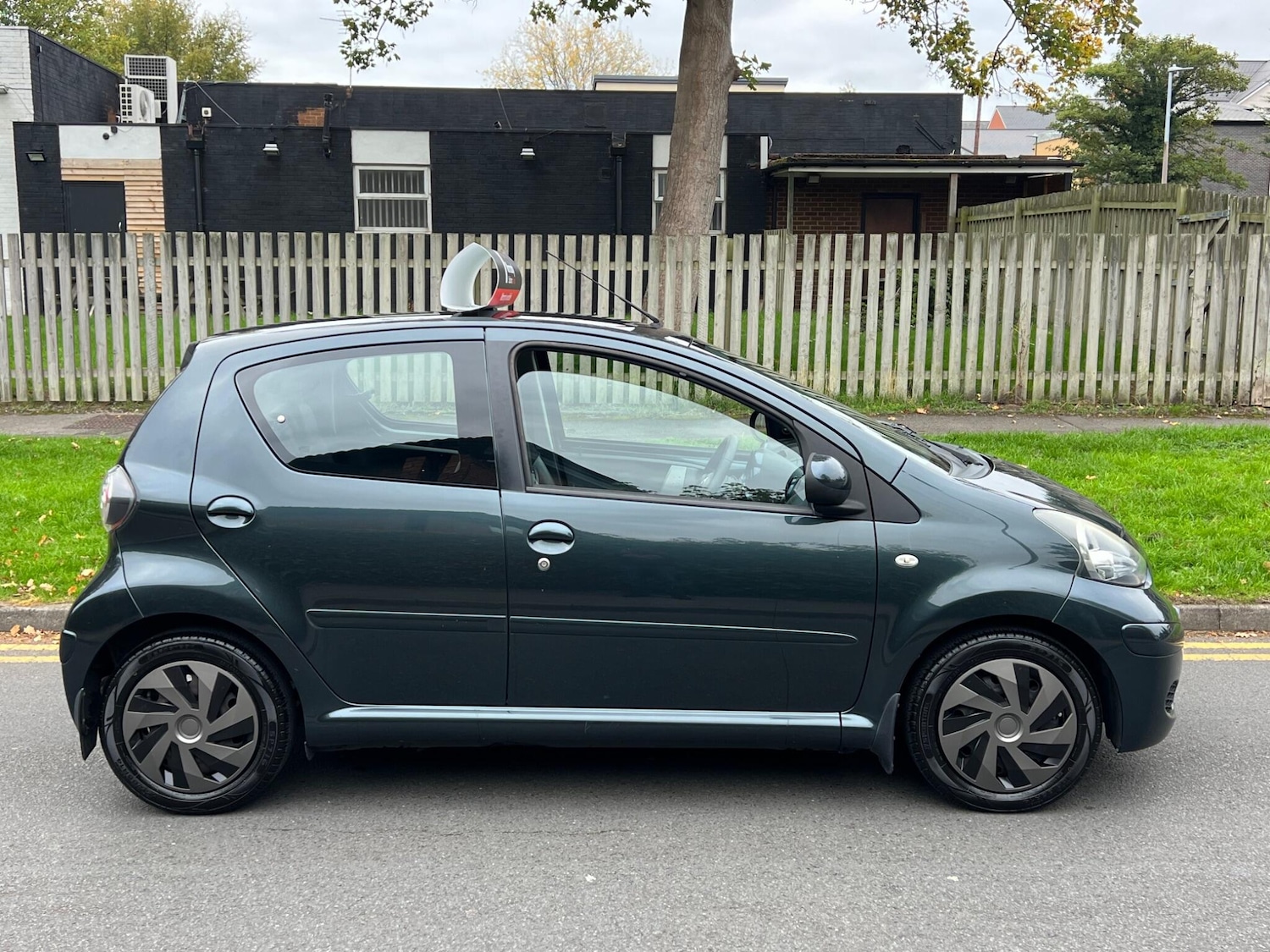 Used Toyota AYGO 2011 for sale - 76380713: Photo 7