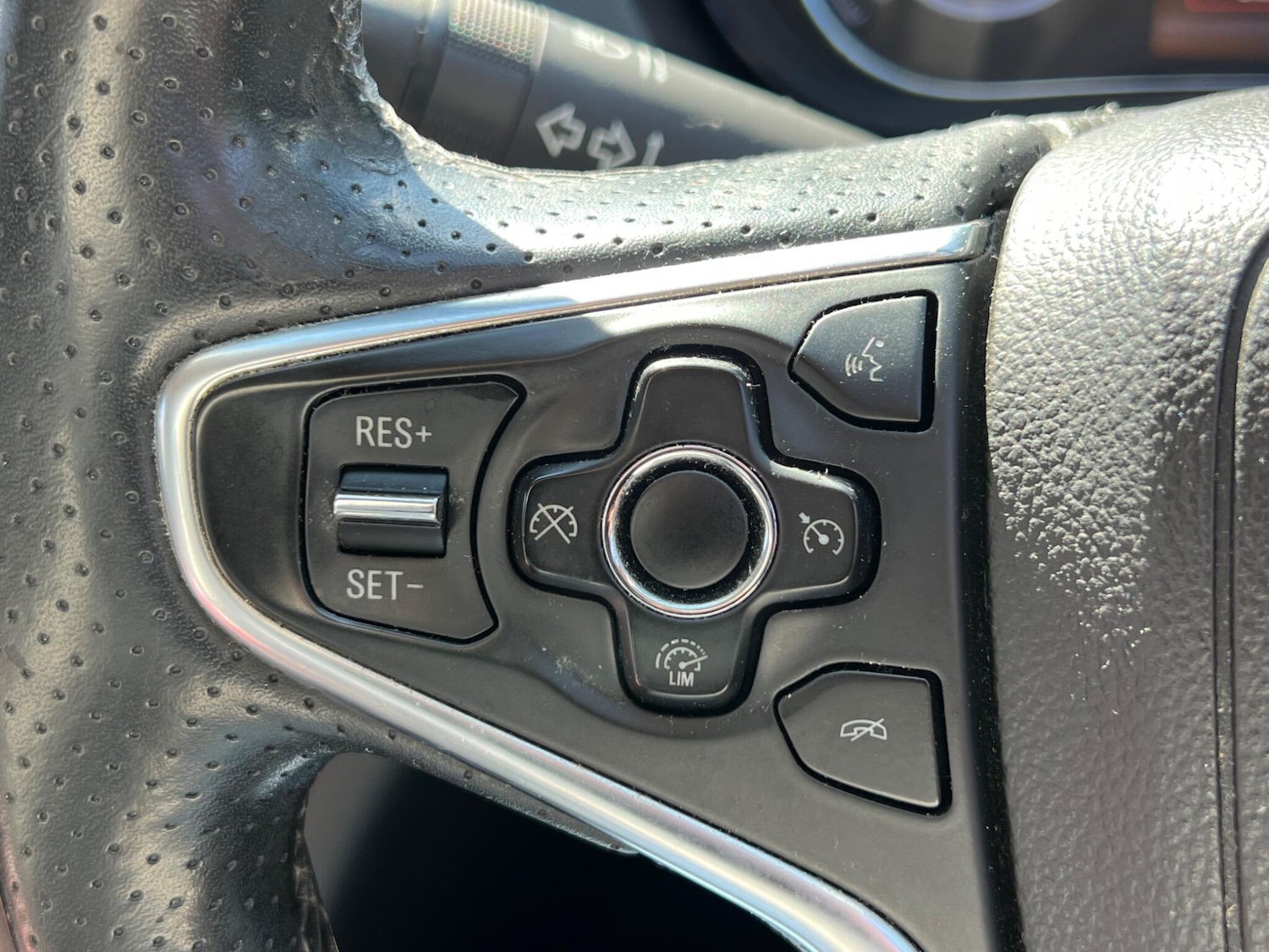 Used Vauxhall Insignia 2016 for sale - 76539005: Photo 12