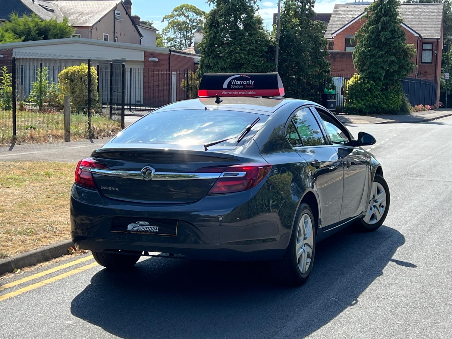 Used Vauxhall Insignia 2016 for sale - 76539005: Photo 2