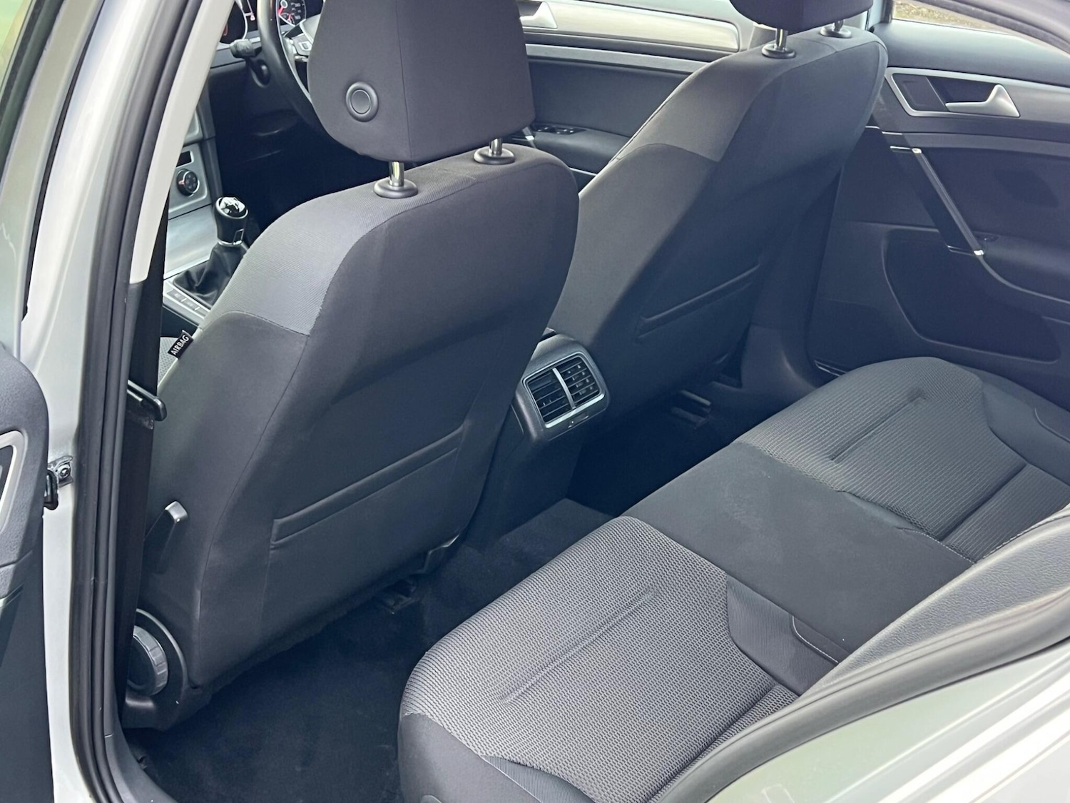 Used Volkswagen Golf 2014 for sale - 77203264: Photo 11