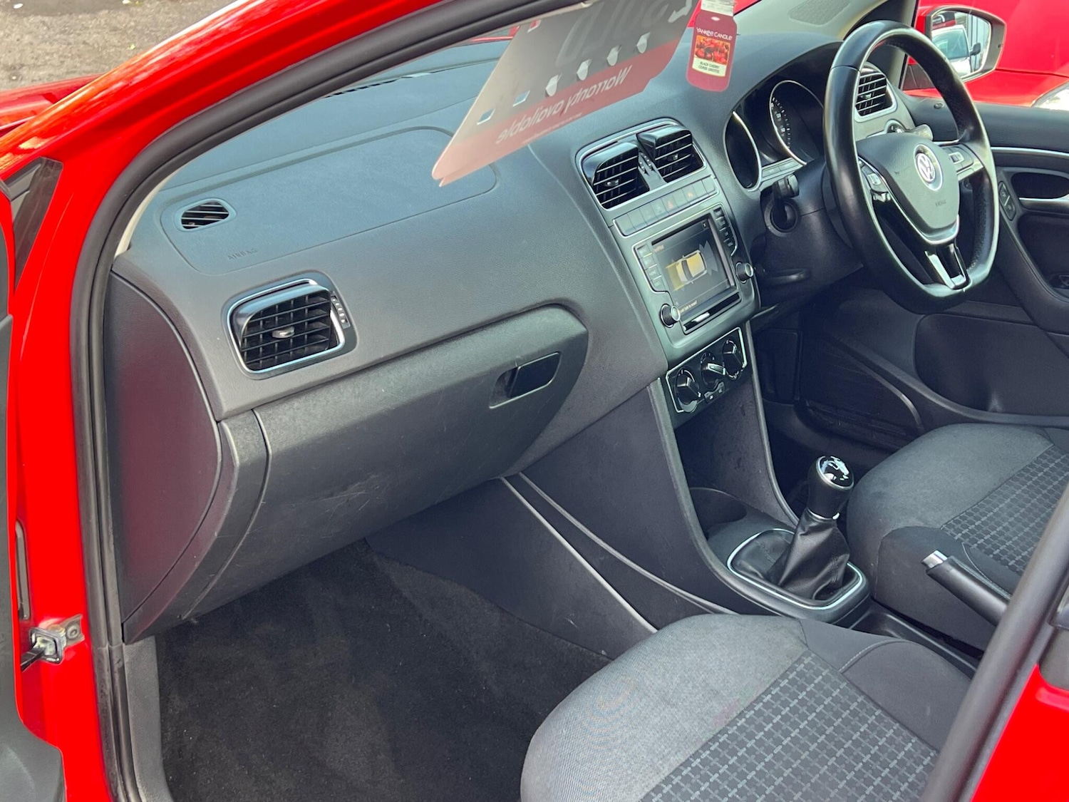 Used Volkswagen Polo for sale - 77425513: Photo 9