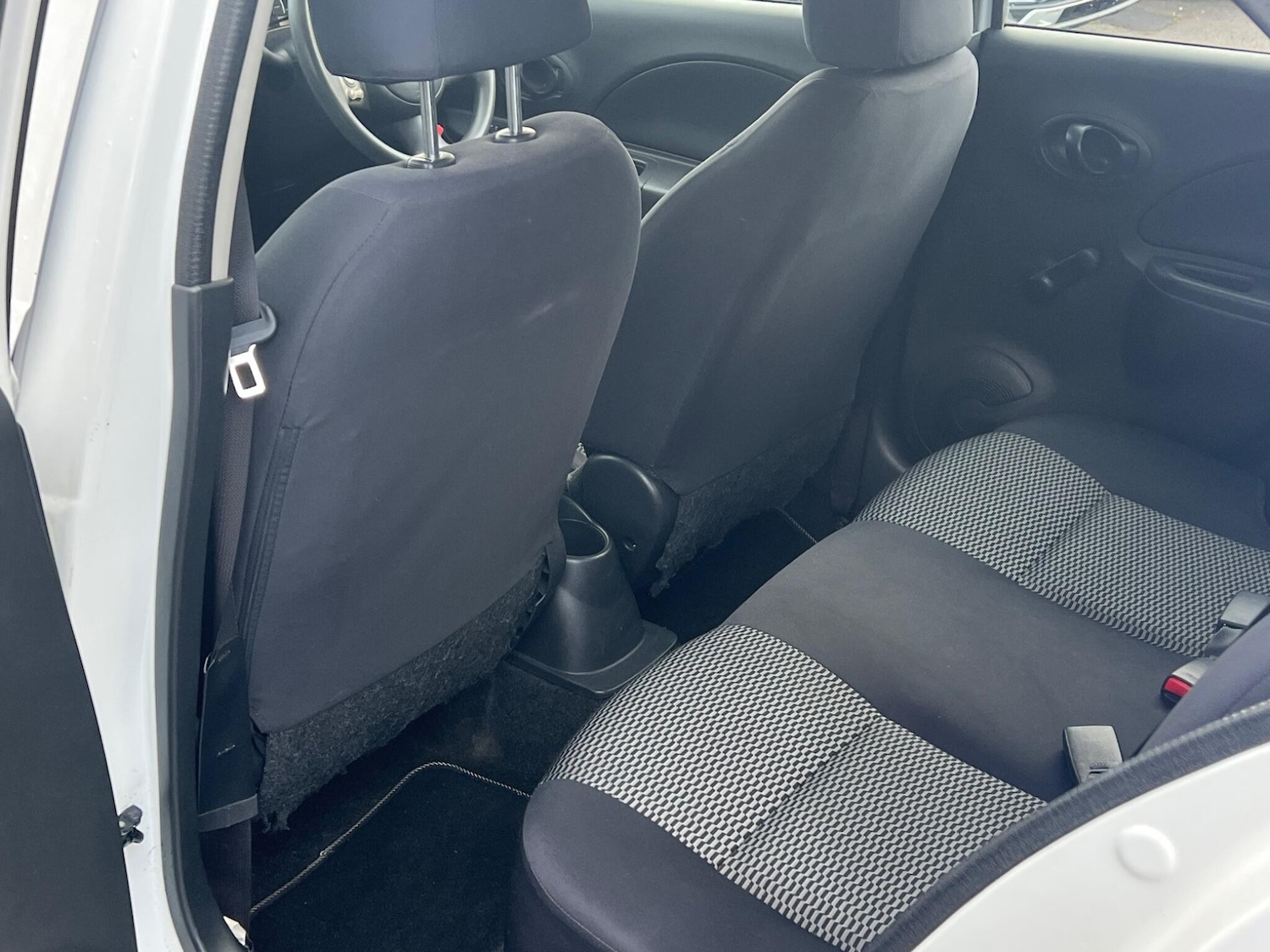 Used Nissan Micra 2015 for sale - 77242575: Photo 11