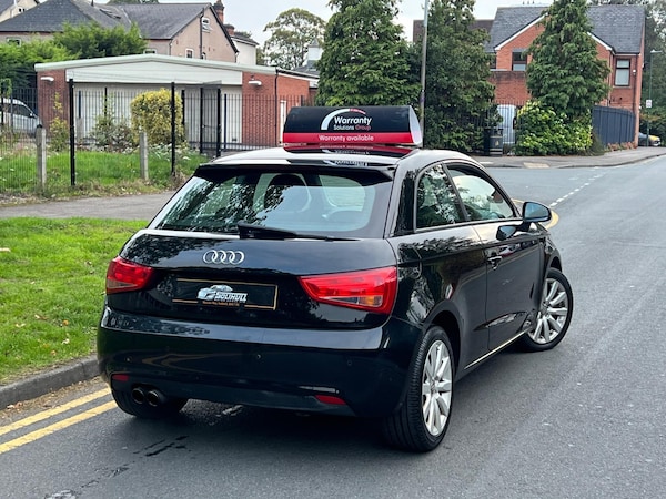 Used Audi A1 2013 for sale - 76247936: Photo 2