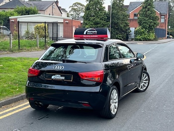 Used Audi A1 2013 for sale - 76247936: Photo 2