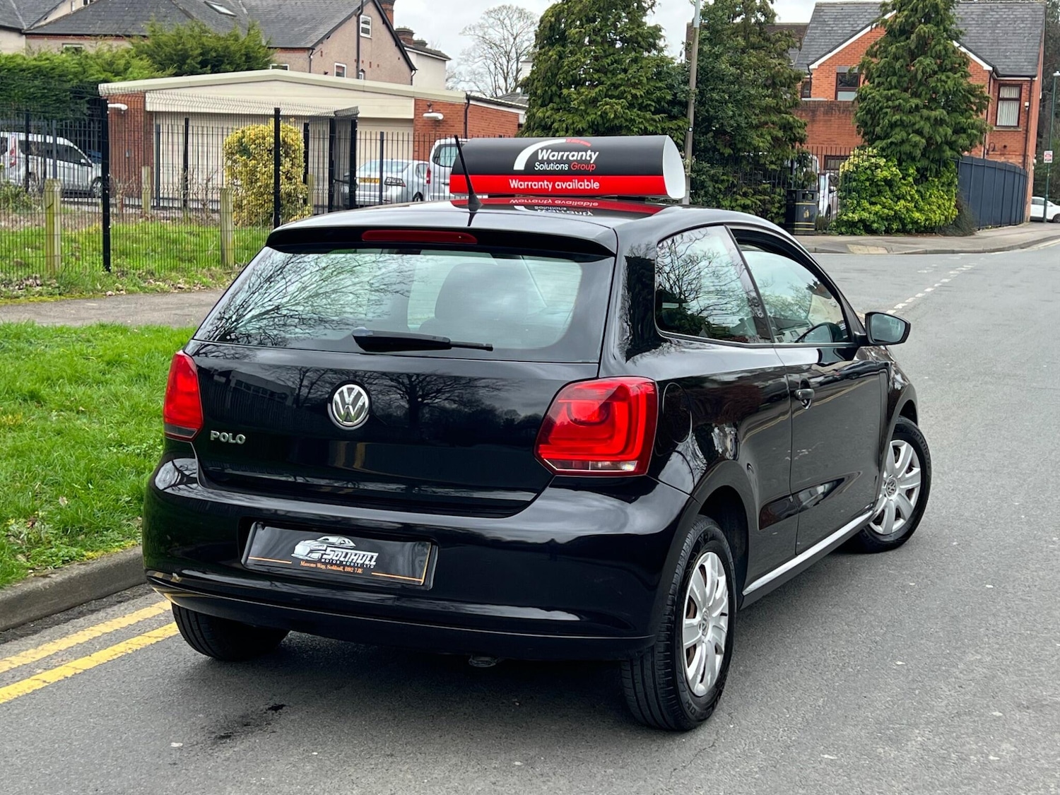 Used Volkswagen Polo 2011 for sale - 77737548: Photo 2