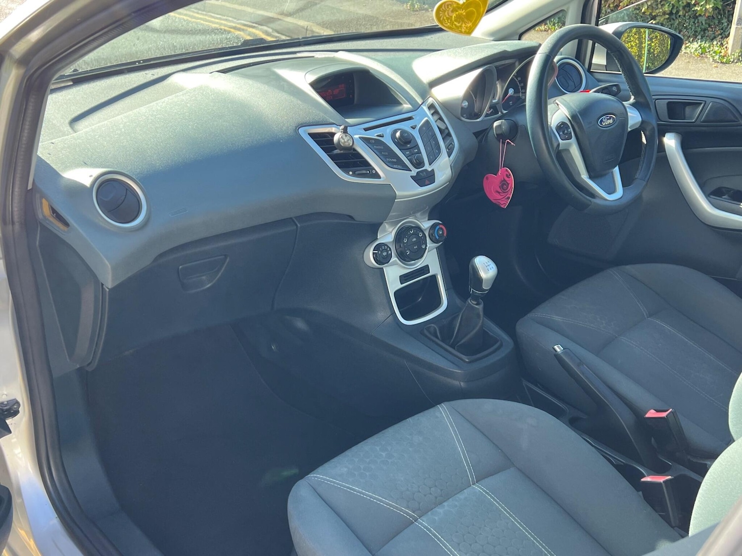 Used Ford Fiesta 2009 for sale - 76942626: Photo 8