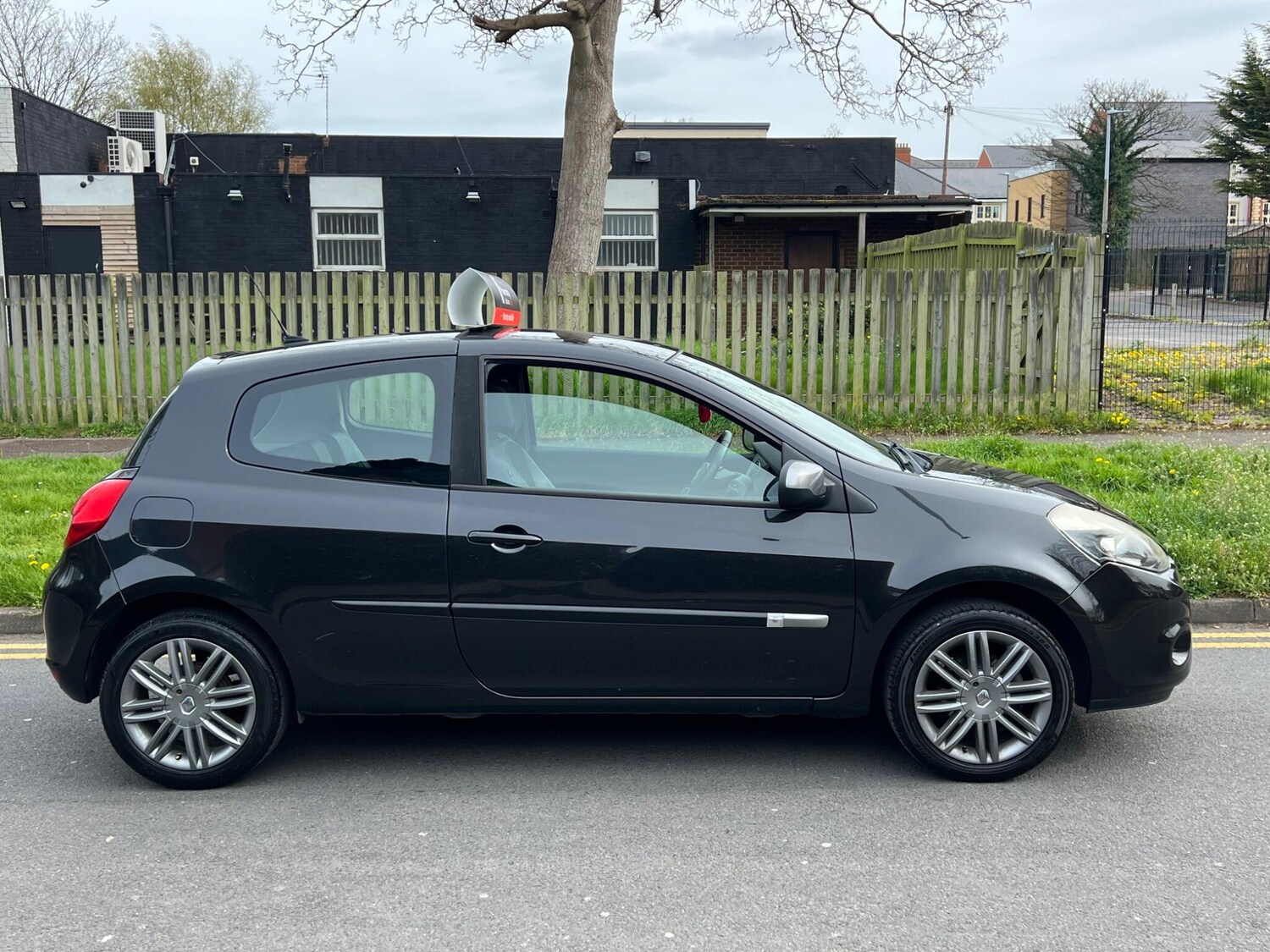 Used Renault Clio for sale - 78214176: Photo 7