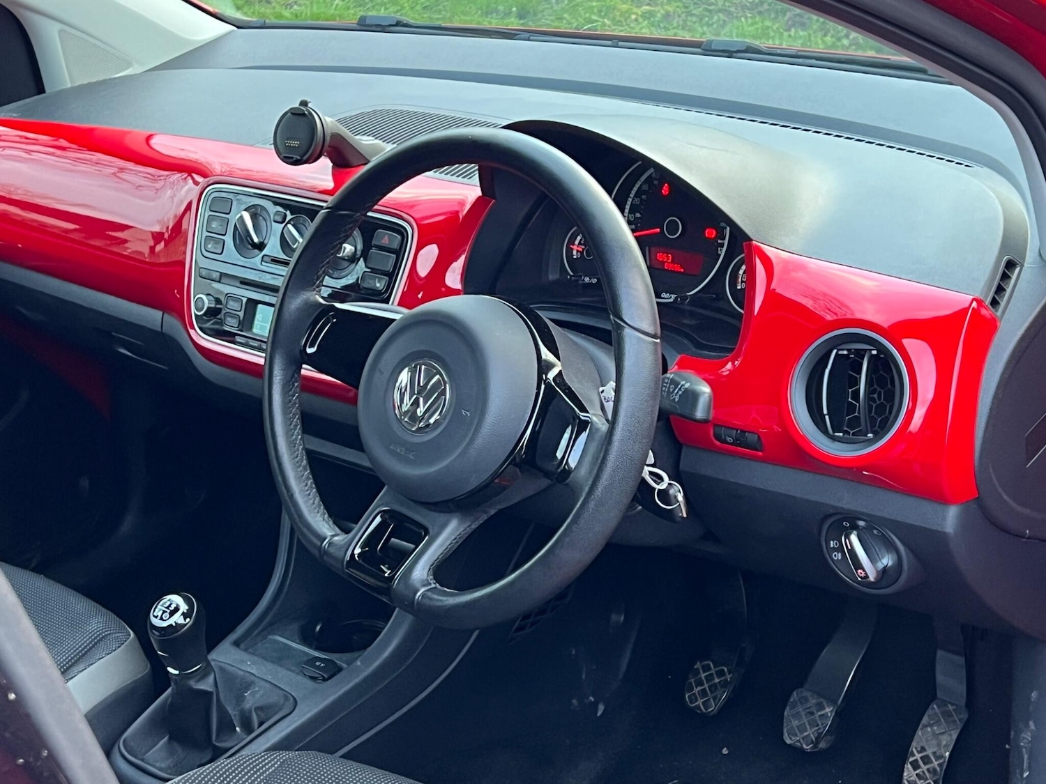 Used Volkswagen up! for sale - 78214297: Photo 8