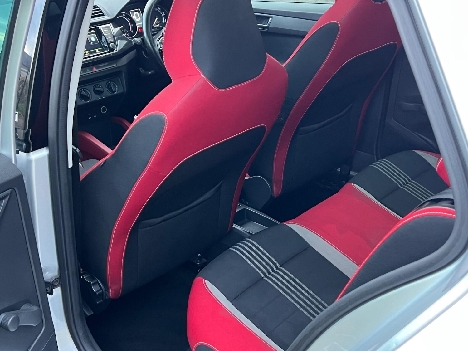 Used Skoda Fabia 2016 for sale - 77109145: Photo 11