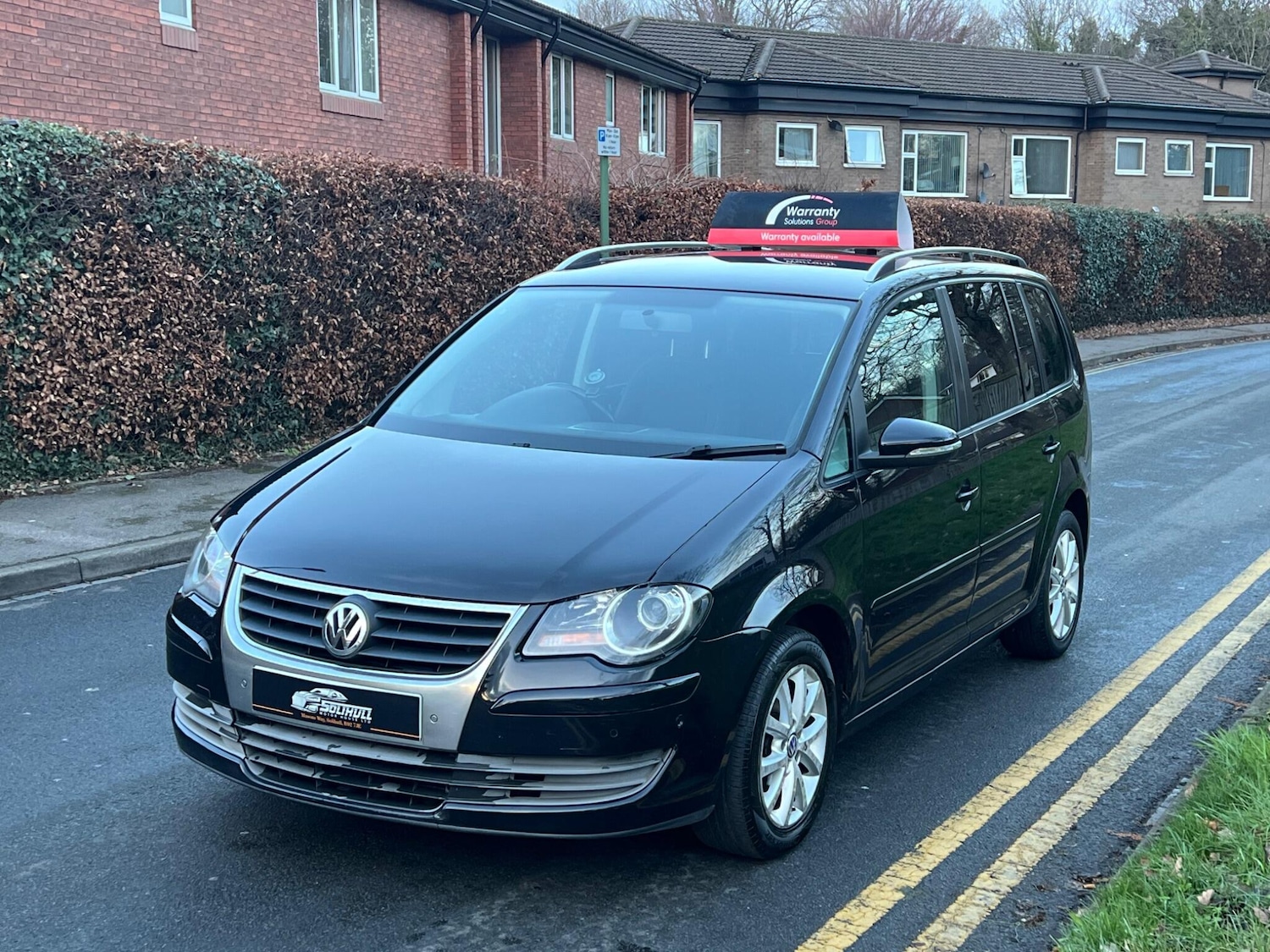 Used Volkswagen Touran 2010 for sale - 77131254: Photo 4