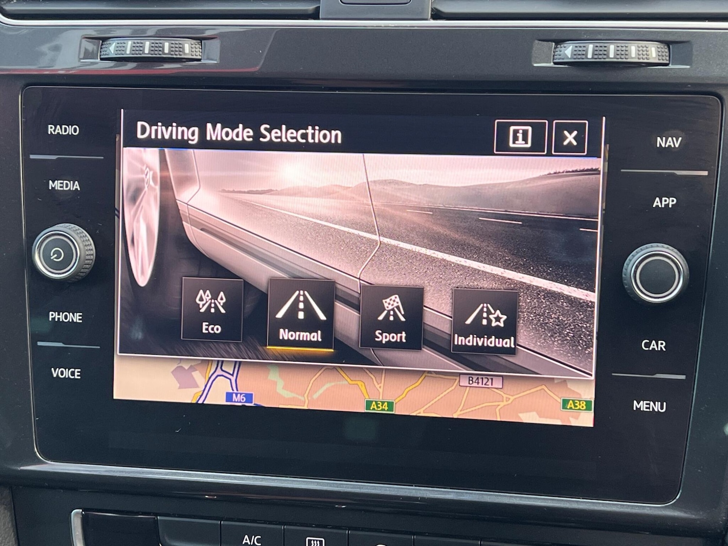 Used Volkswagen Golf 2018 for sale - 78100518: Photo 20