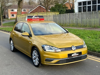 Used Volkswagen Golf 2018 for sale - 78100518: Photo
