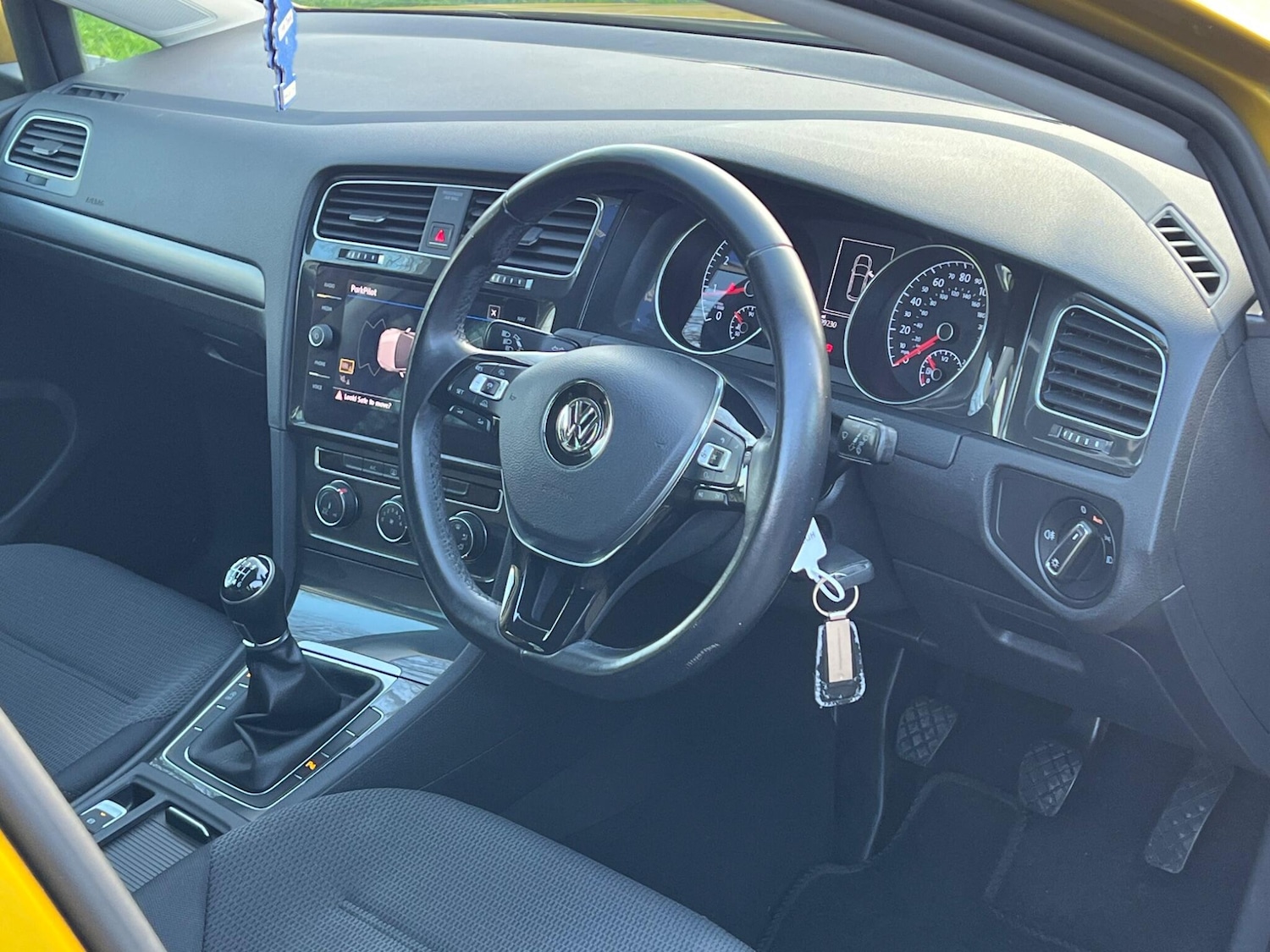 Used Volkswagen Golf 2018 for sale - 78100518: Photo 8