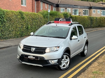 Used Dacia Sandero Stepway 2014 for sale - 75954022: Photo