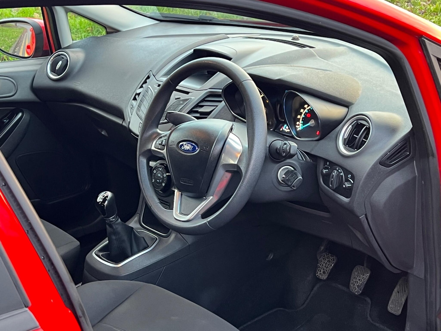 Used Ford Fiesta 2014 for sale - 76850061: Photo 8