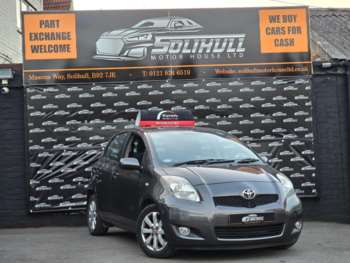 Used Toyota Yaris 2011 for sale - 74546220: Photo