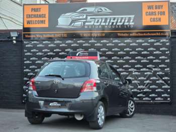 Used Toyota Yaris 2011 for sale - 74546220: Photo
