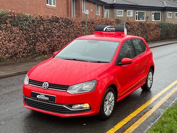 Used Volkswagen Polo 2015 for sale - 78600976: Photo