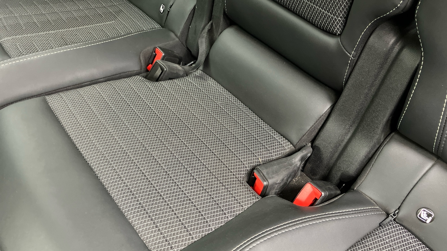 Used Peugeot 5008 2025 for sale - 76960639: Photo 17