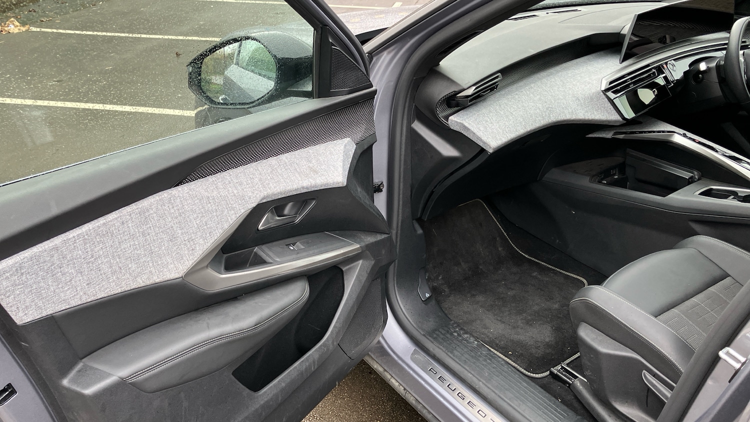 Used Peugeot 5008 2025 for sale - 76960639: Photo 38