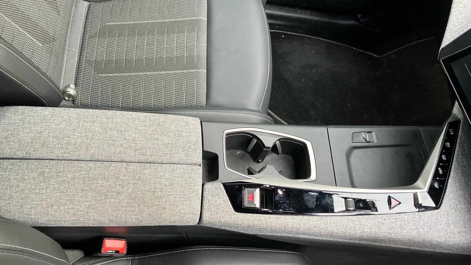 Used Peugeot 5008 2025 for sale - 76960639: Photo 42