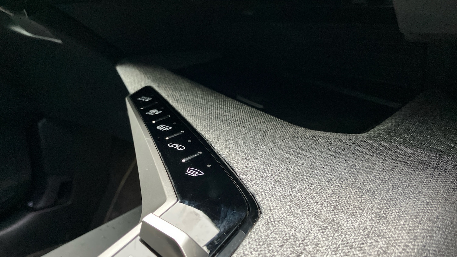 Used Peugeot 5008 2025 for sale - 76960639: Photo 44