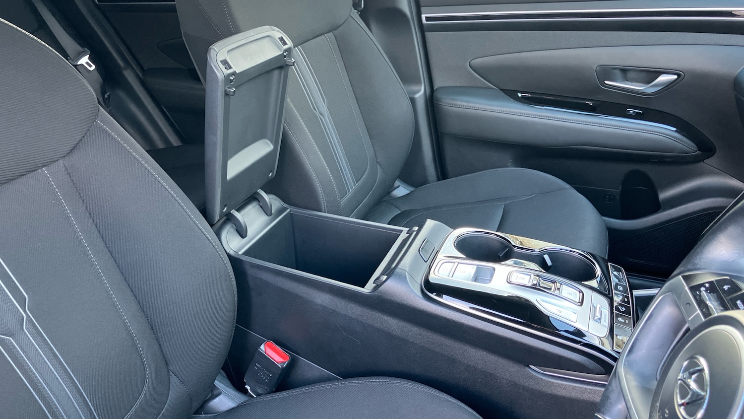 Used Hyundai TUCSON 2021 for sale - 76426262: Photo 41