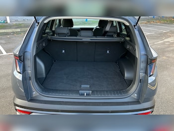 Used Hyundai TUCSON 2025 for sale - 76492105: Photo