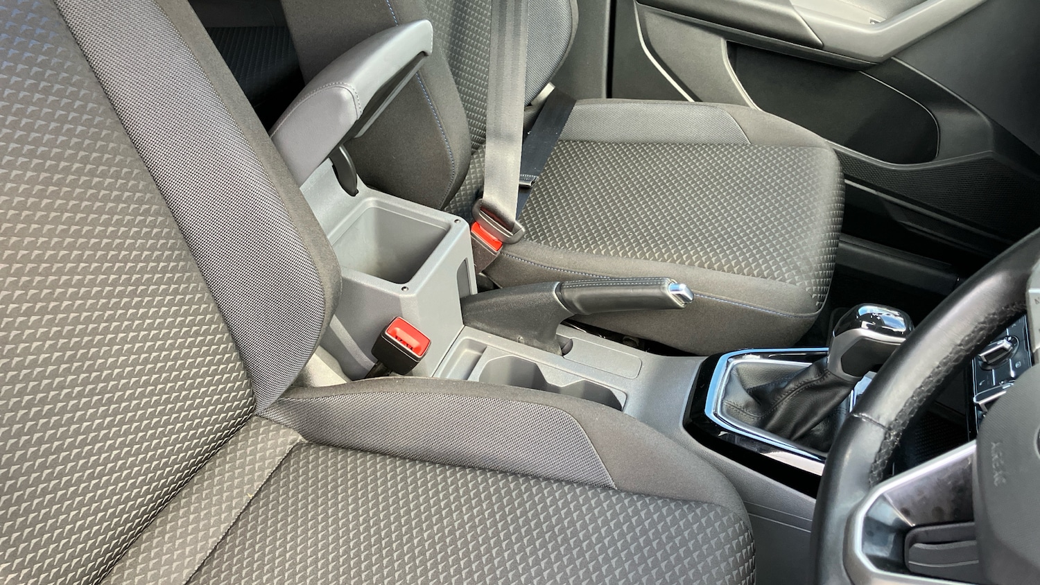 Used Volkswagen T-Cross 2021 for sale - 76637274: Photo 39