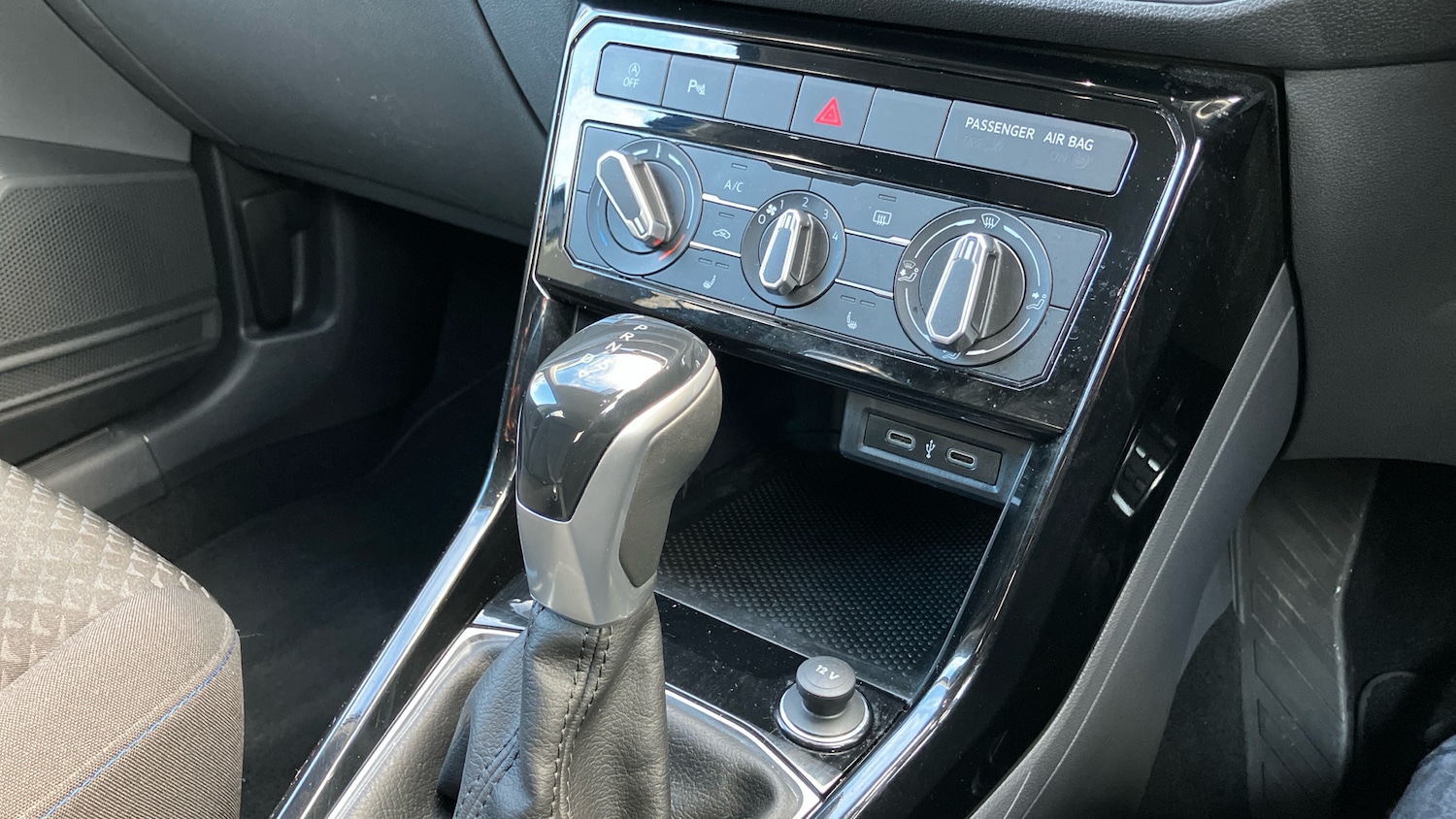 Used Volkswagen T-Cross 2021 for sale - 76637274: Photo 41