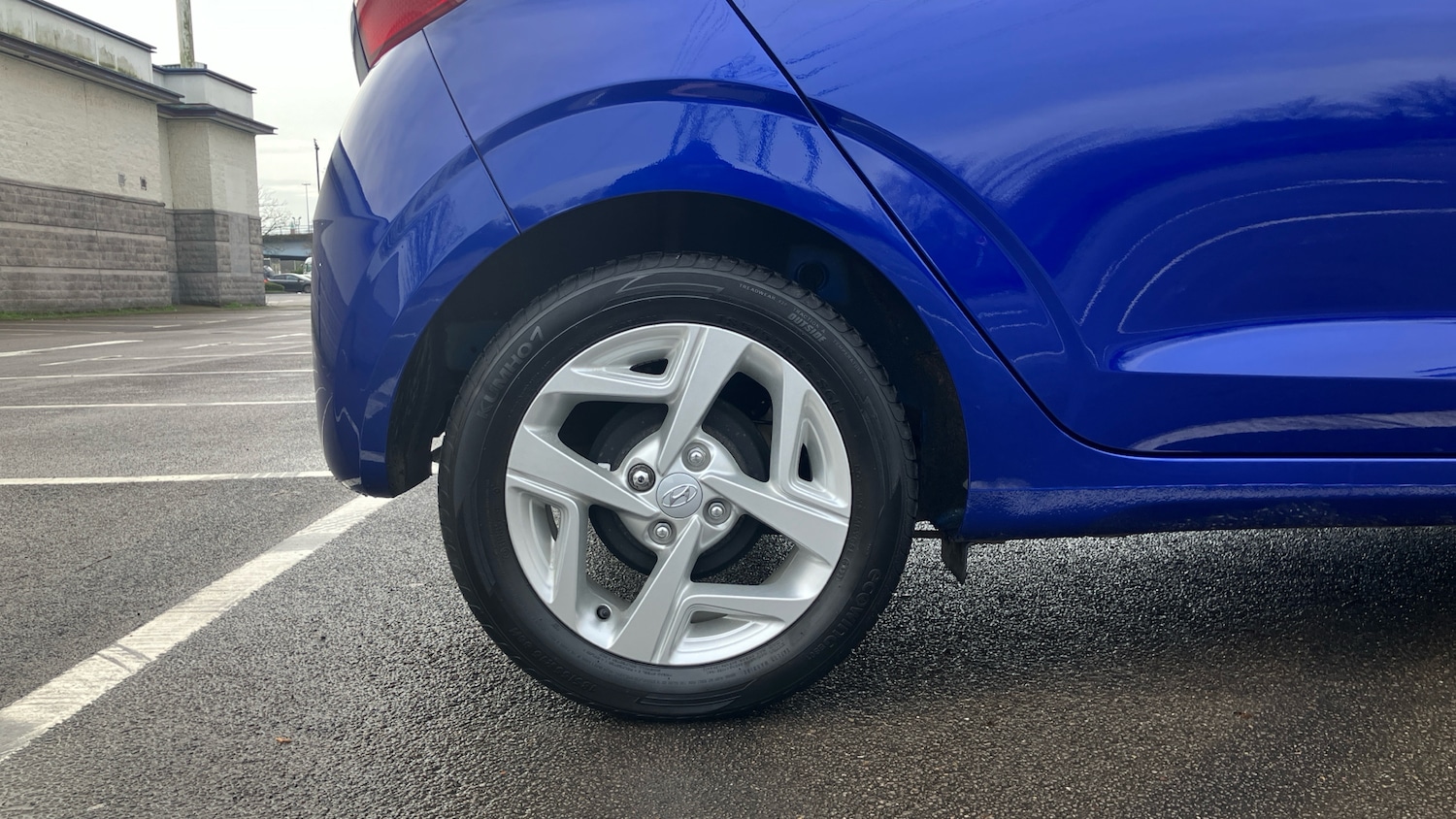 Used Hyundai i10 2023 for sale - 76948898: Photo 7