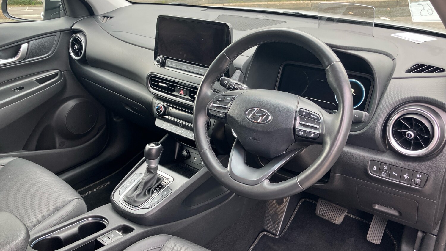 Used Hyundai KONA 2023 for sale - 77846308: Photo 11