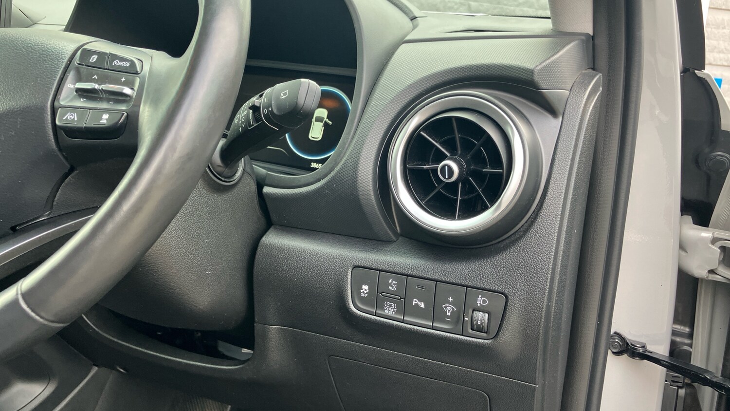 Used Hyundai KONA 2023 for sale - 77846308: Photo 38