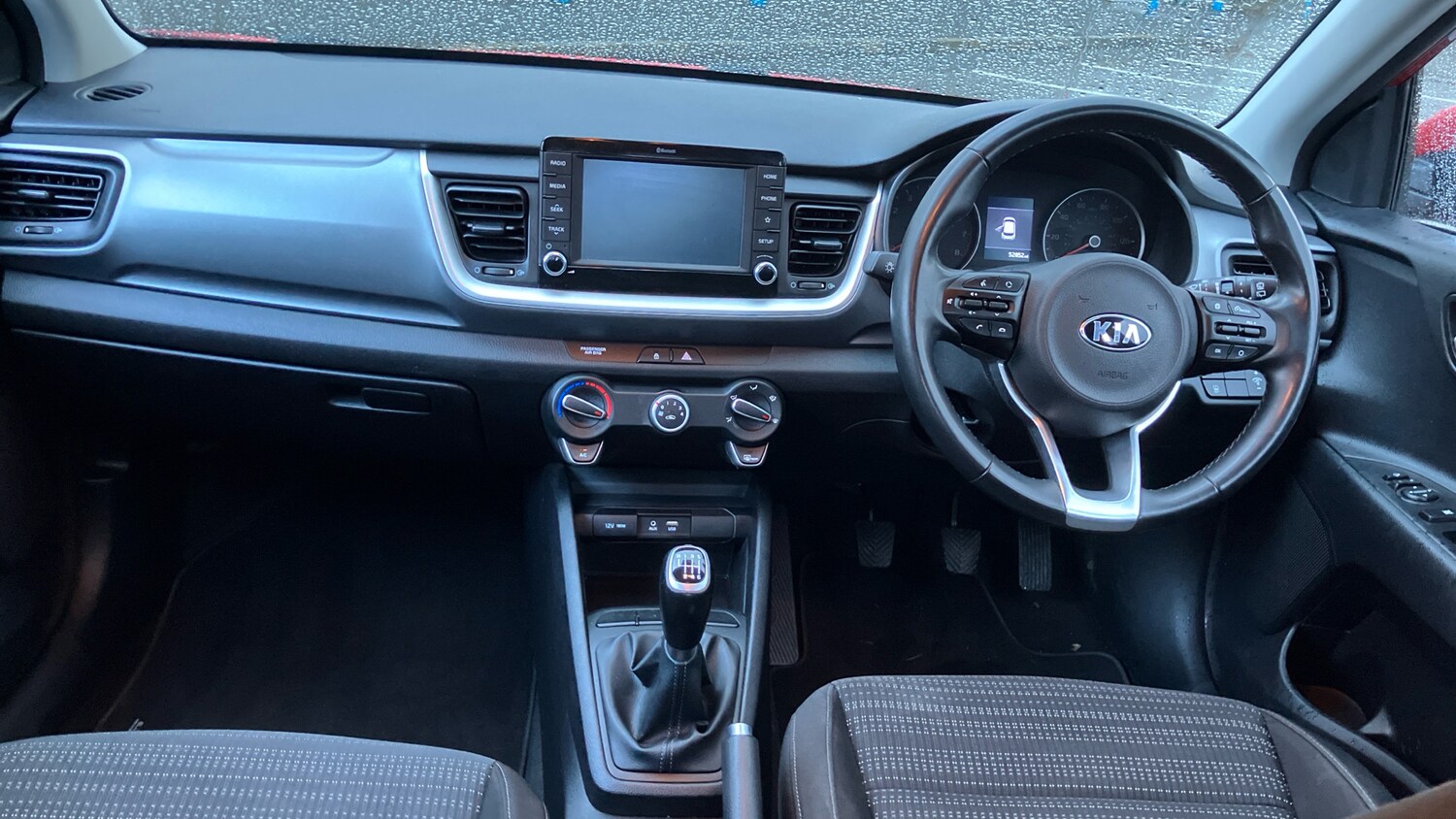 Used Kia Stonic 2018 for sale - 77521927: Photo 10