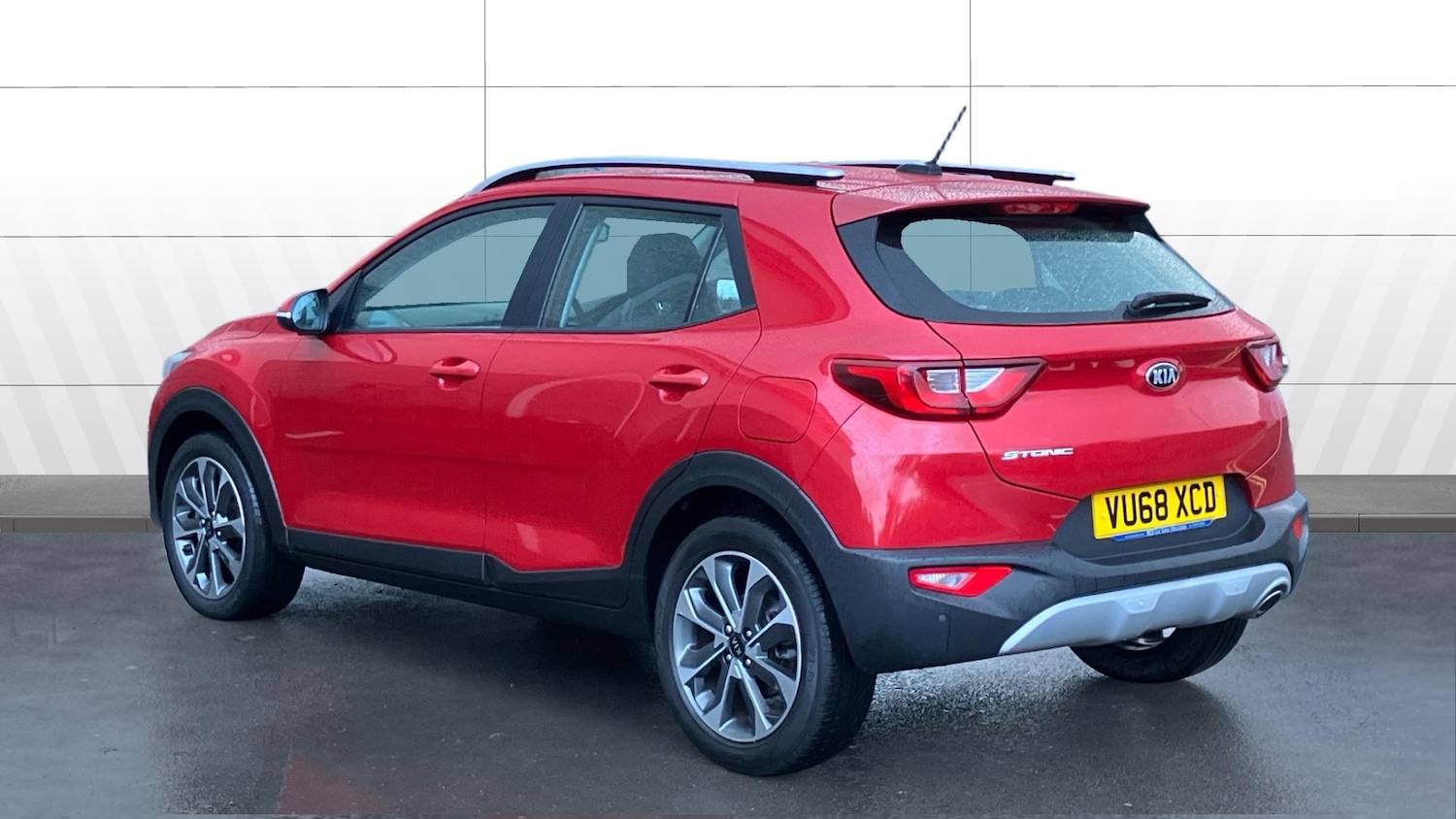 Used Kia Stonic 2018 for sale - 77521927: Photo 2