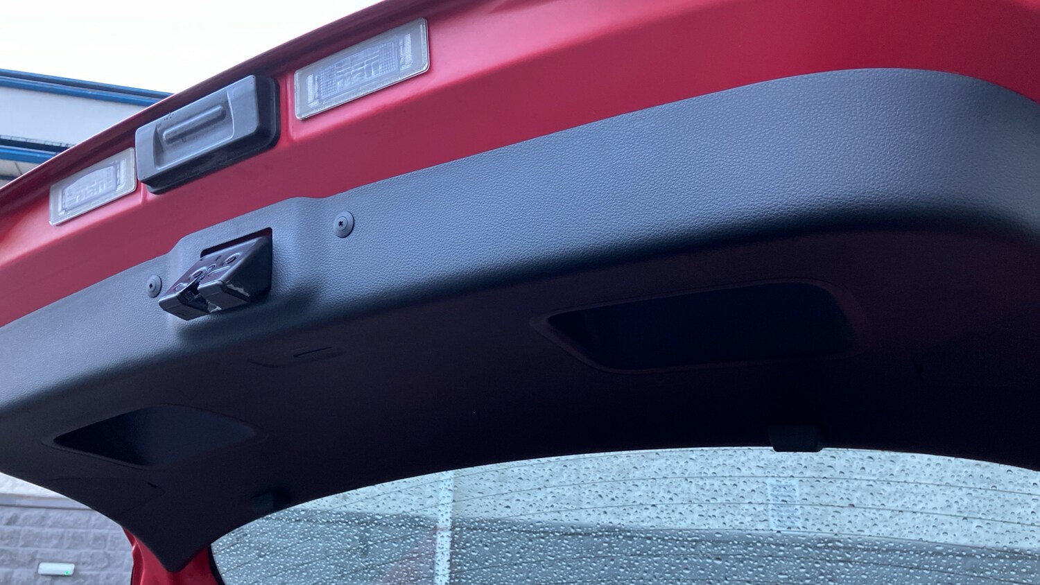 Used Kia Stonic 2018 for sale - 77521927: Photo 24