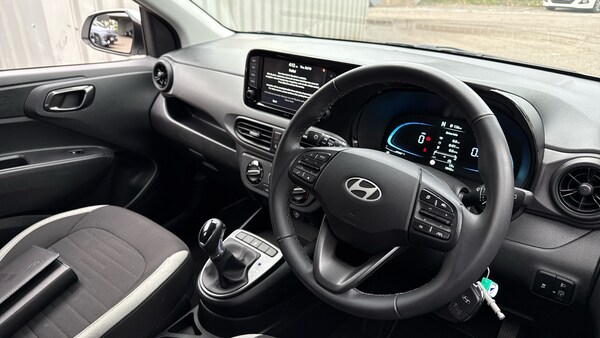 Used Hyundai i10 2024 for sale - 76115753: Photo 11