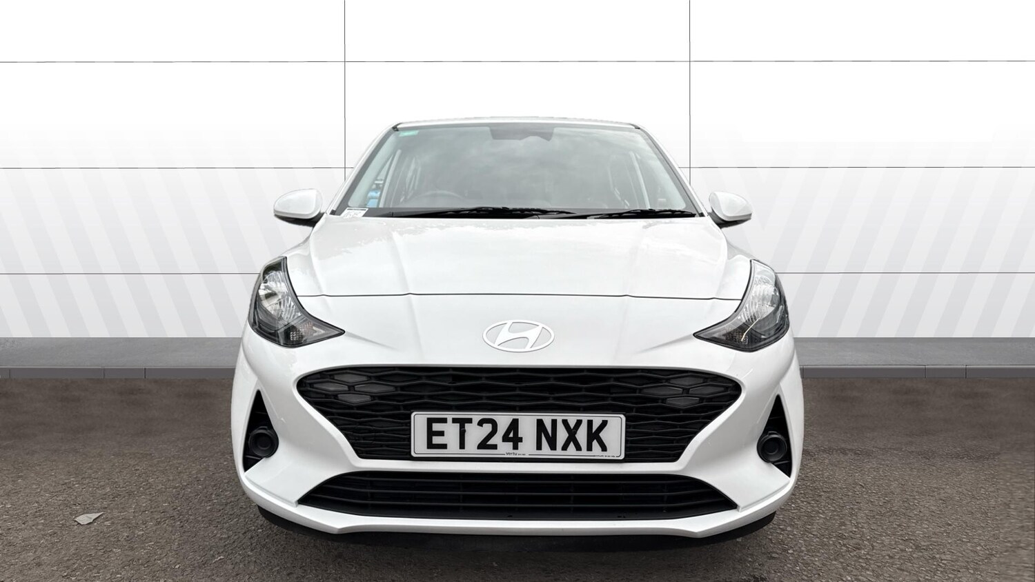 Used Hyundai i10 2024 for sale - 76115753: Photo 3